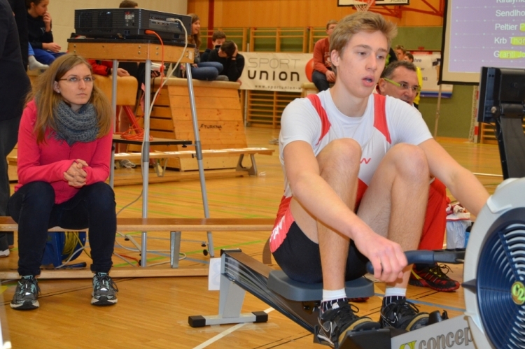 2013_indoor_r06.jpg
