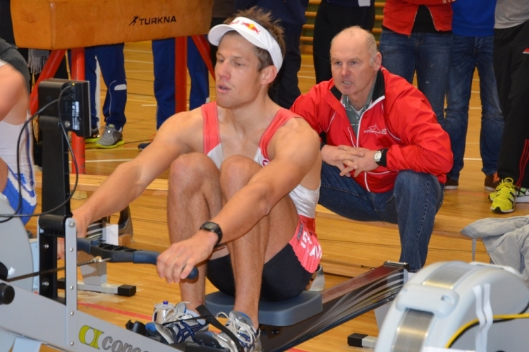 2013_indoor_r09.jpg